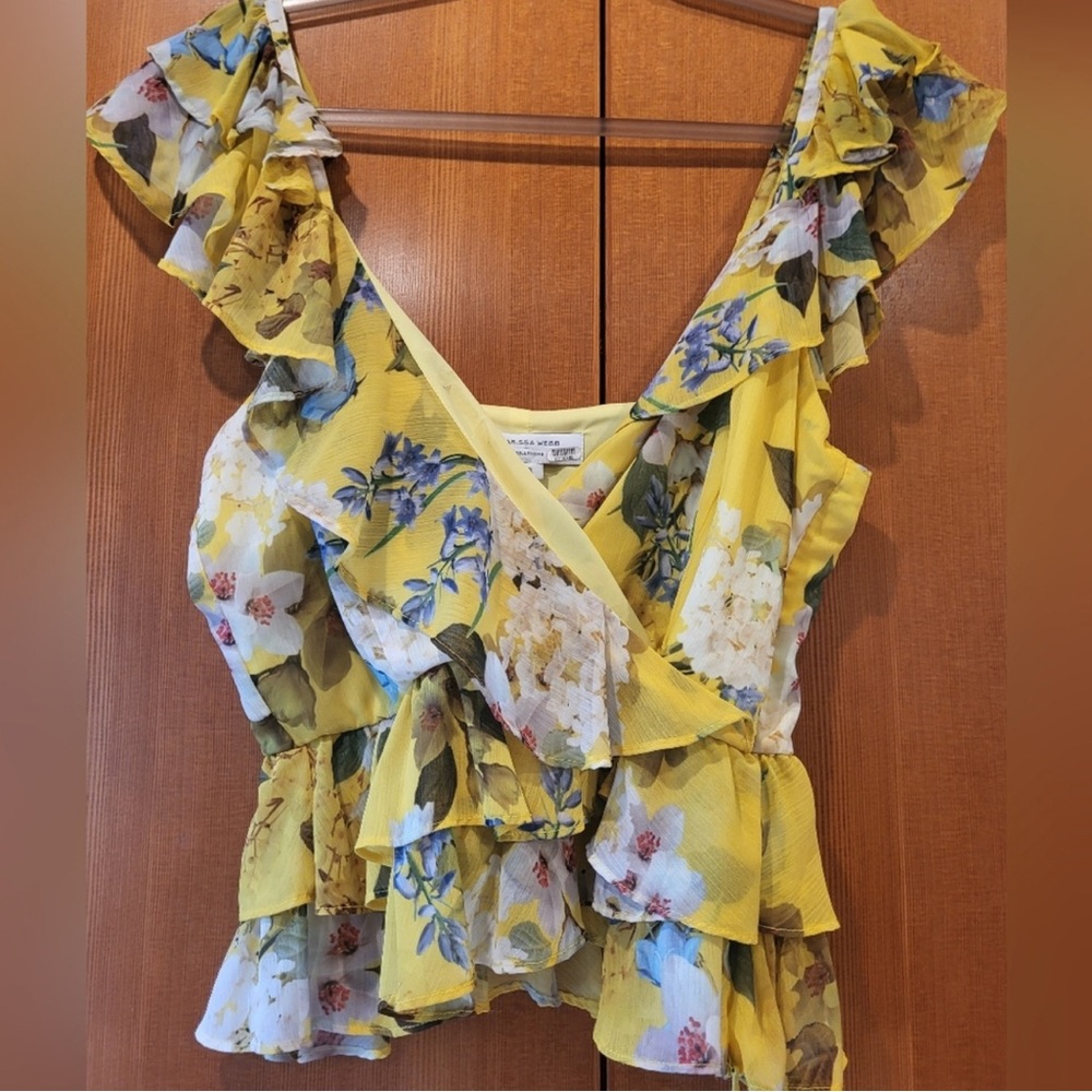 Floral Ruffle Yellow Top - Picture 3 of 5